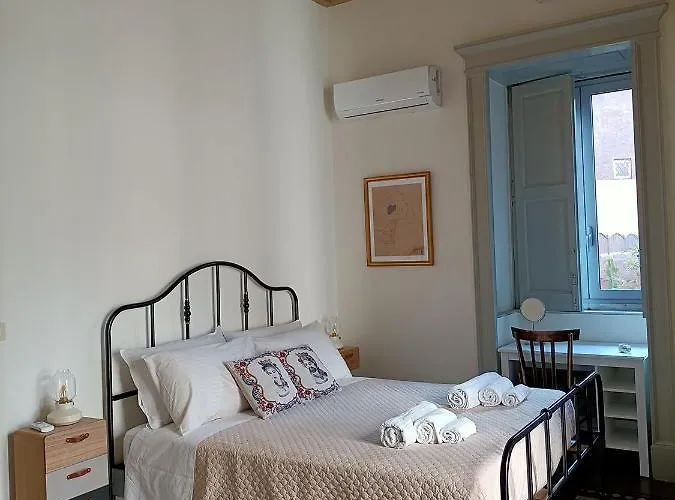 Lejlighed Stesicoro Art Home, In Centro Storico A